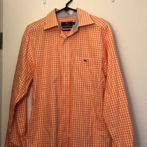 Medium Vinyard Vines Classic Tucker mens shirt